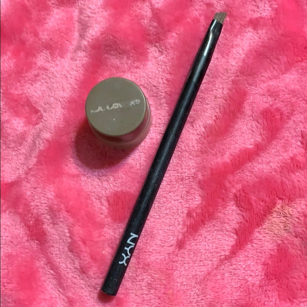 Eye brow filler- used
